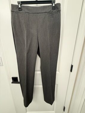 Talbots Gray Ladies Refined Bi-Stretch Pants . Size 8 with a 29” inseam